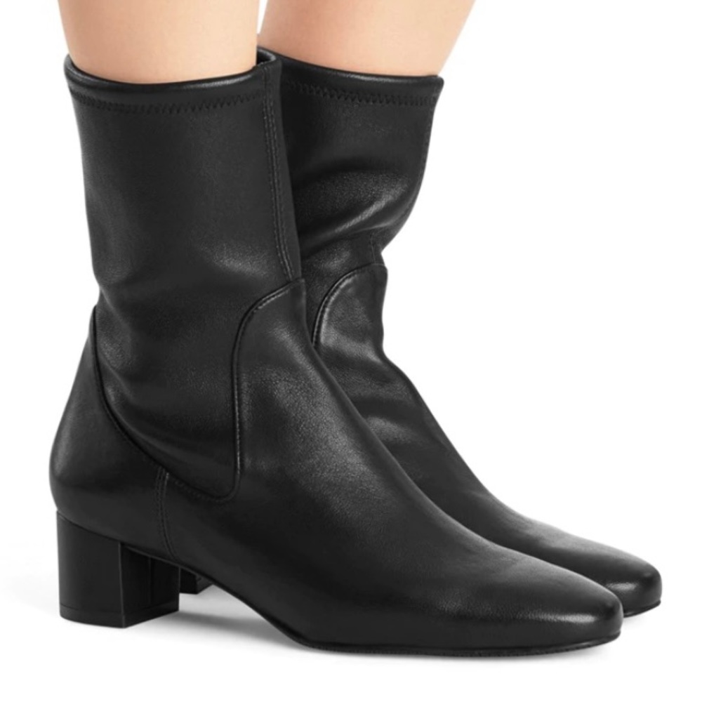 Stuart Weitzman The Ernestine bootie 7.0
